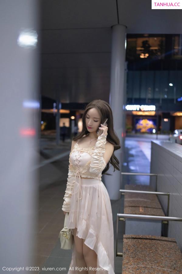   [XiuRen]高清写真图 2023.11.22 No.7702 杏子Yada 日本旅拍第3张图片